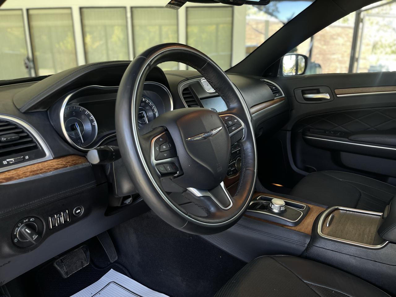 Chrysler 300 C Platinum RWD 2015