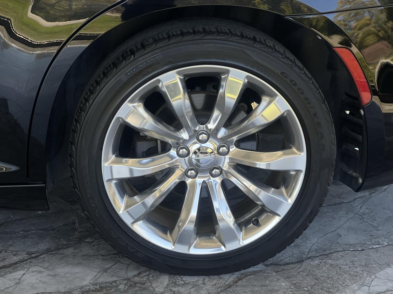 Chrysler 300 C Platinum RWD 2015