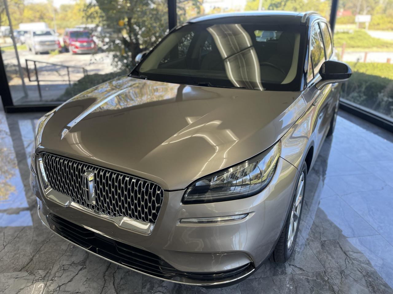 Lincoln Corsair Base AWD 2021