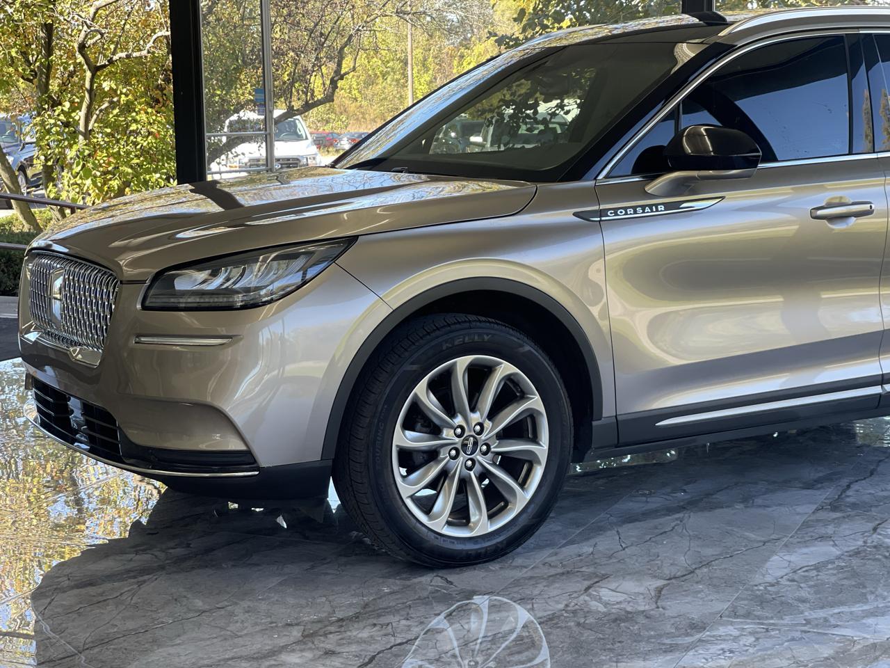 Lincoln Corsair Base AWD 2021