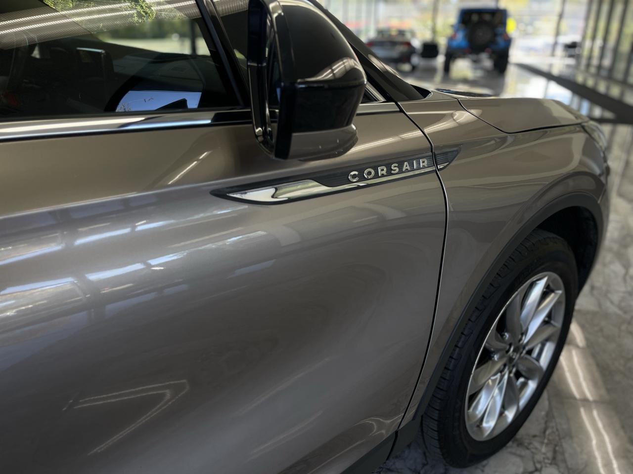 Lincoln Corsair Base AWD 2021