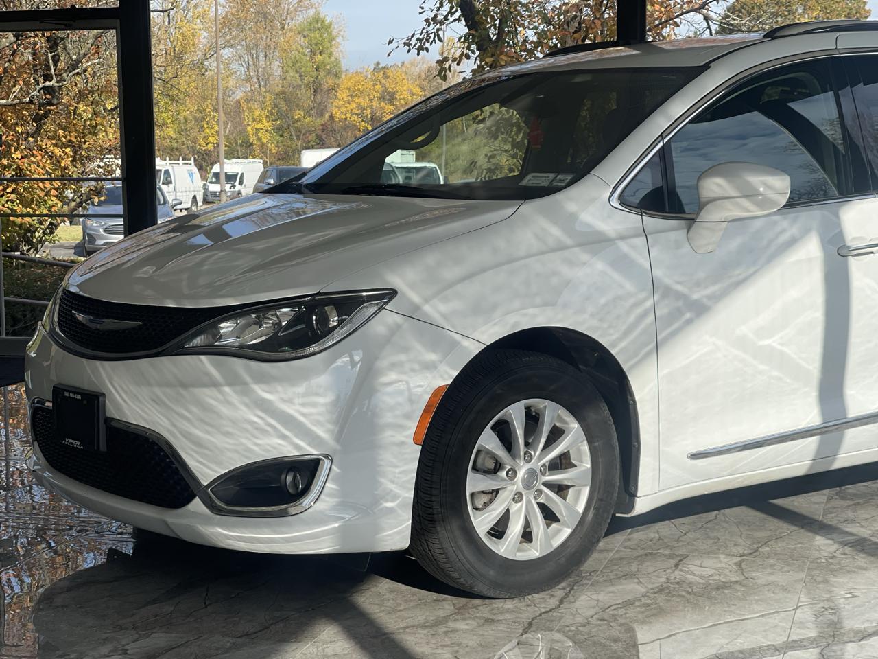 Chrysler Pacifica Touring-L 2019