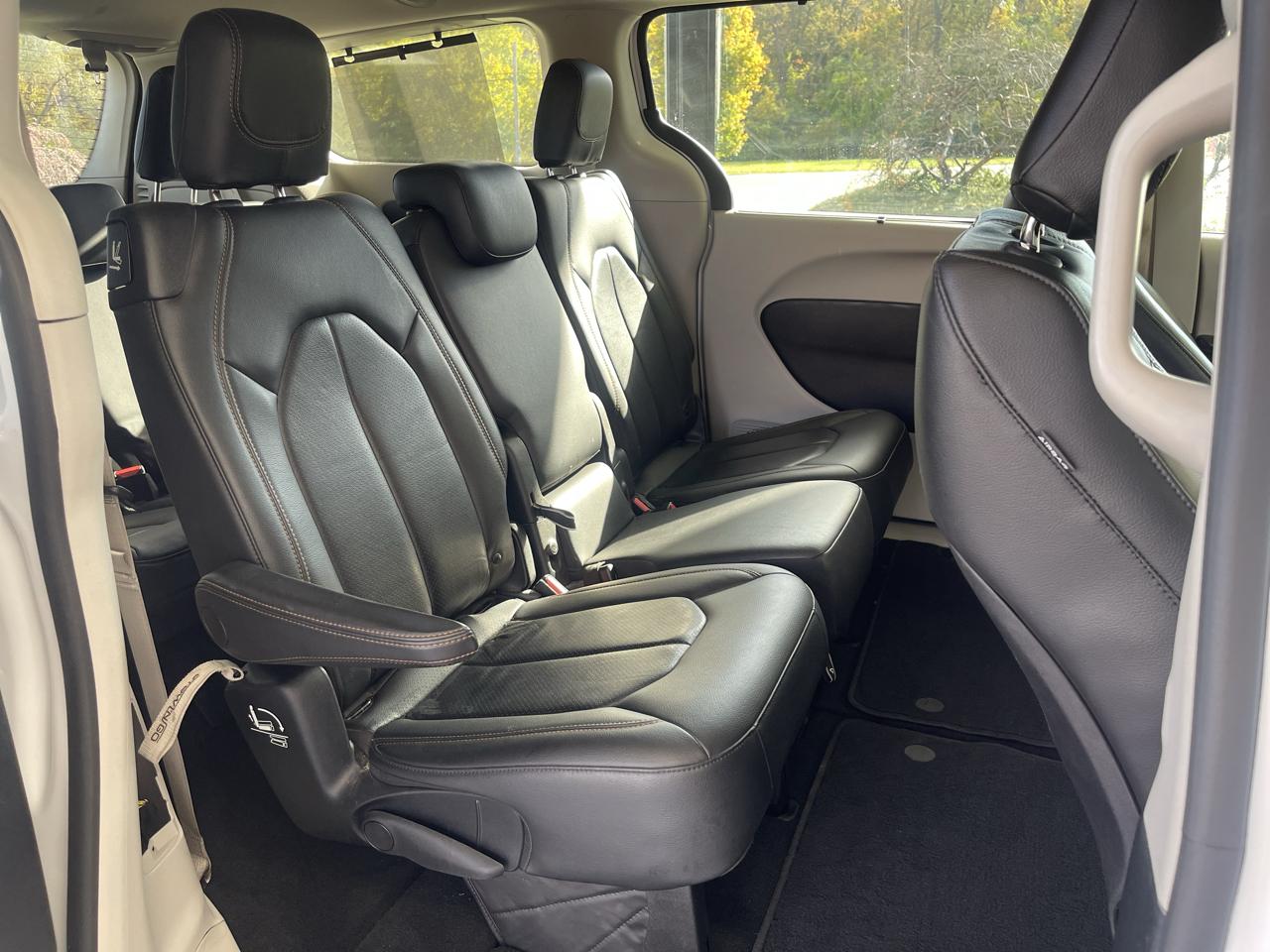 Chrysler Pacifica Touring-L 2019