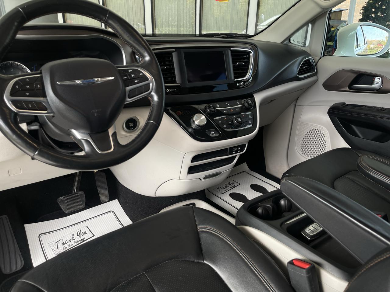 Chrysler Pacifica Touring-L 2019