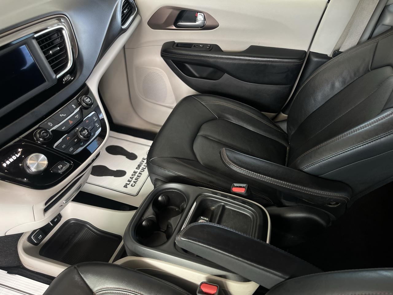 Chrysler Pacifica Touring-L 2019