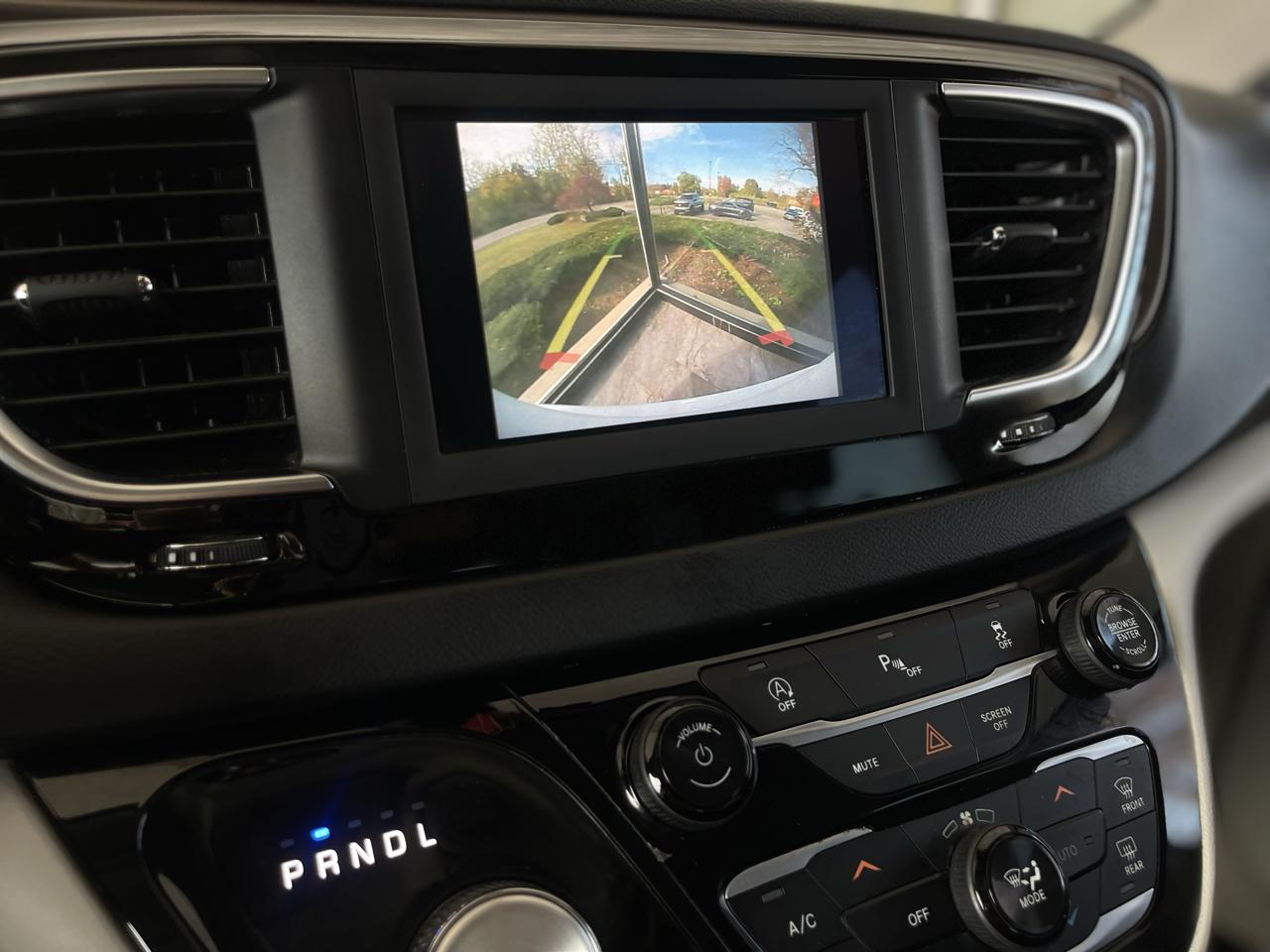 Chrysler Pacifica Touring-L 2019