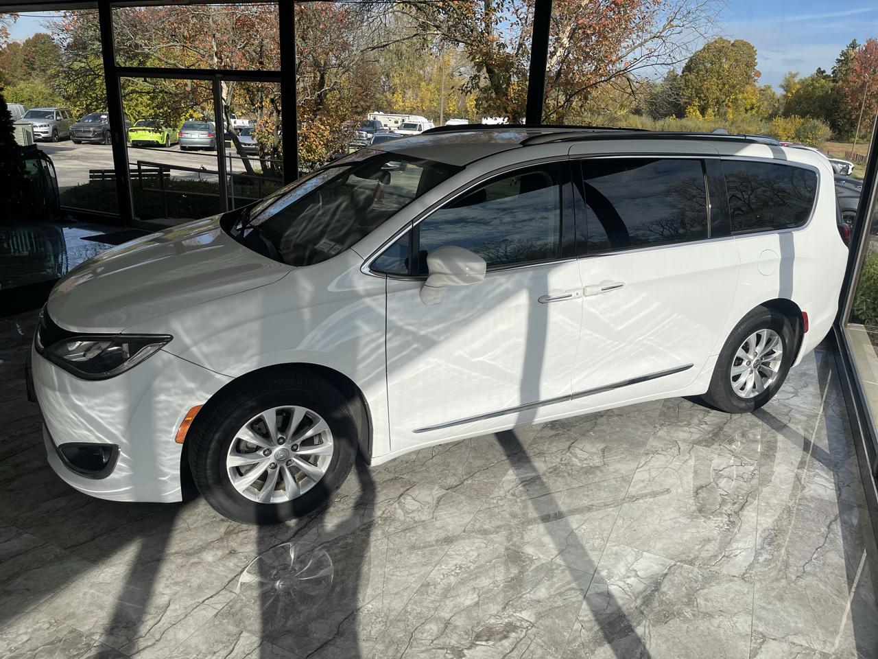 Chrysler Pacifica Touring-L 2019
