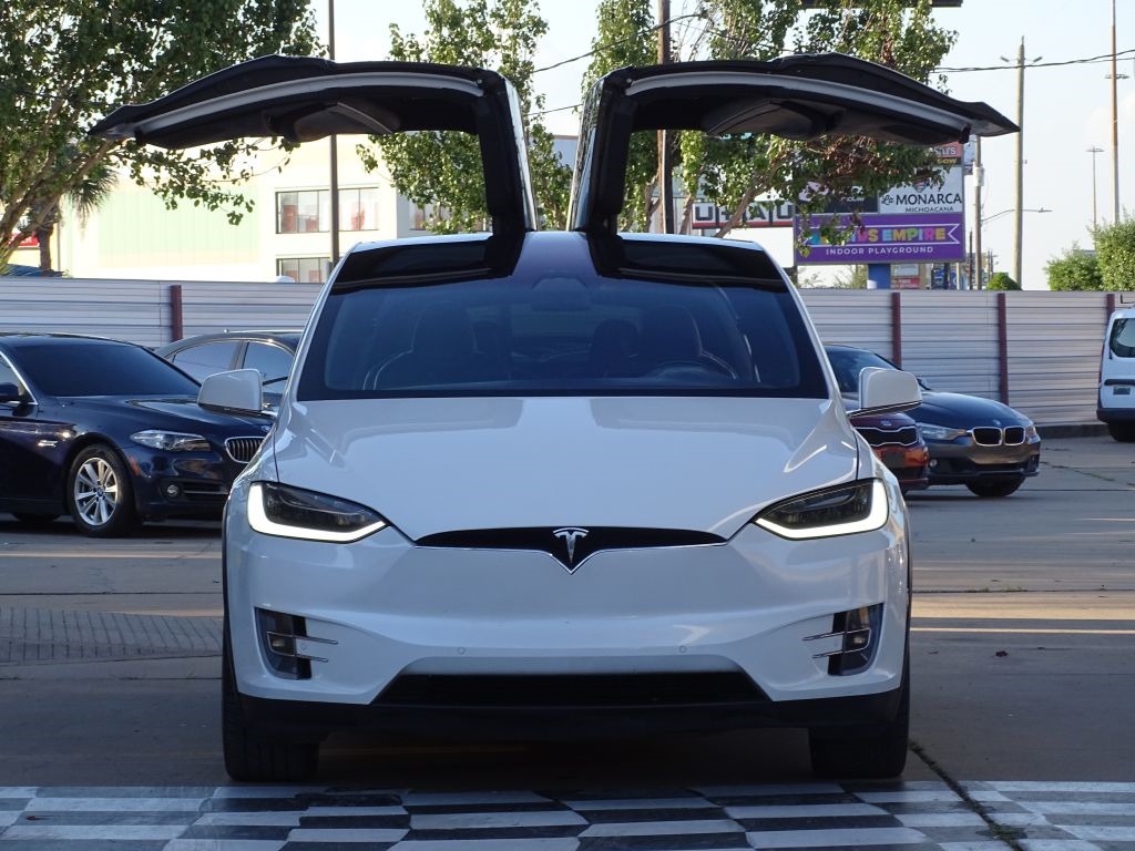 2017 Tesla Model X 90D