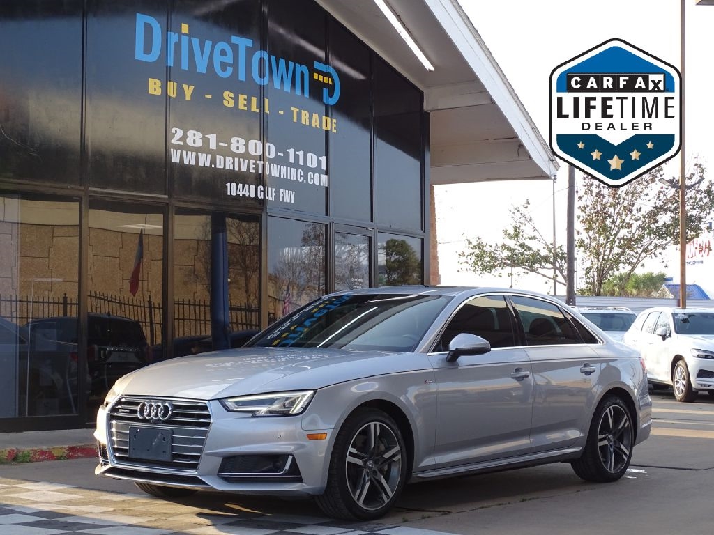 2017 Audi A4 2.0T Prestige quattro Sedan