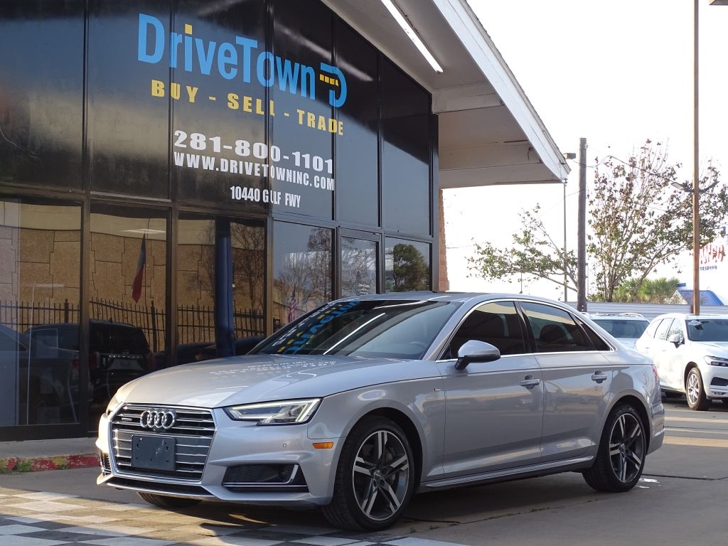 2017 Audi A4 2.0T Prestige quattro Sedan