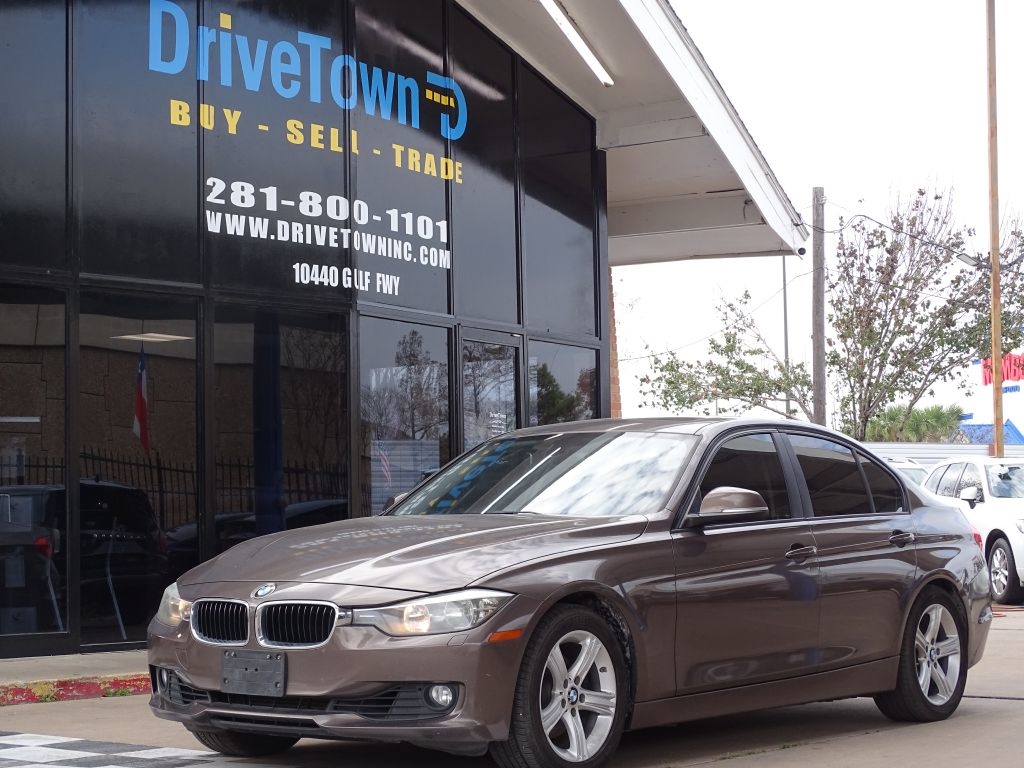 2013 BMW 3-Series 328i Sedan