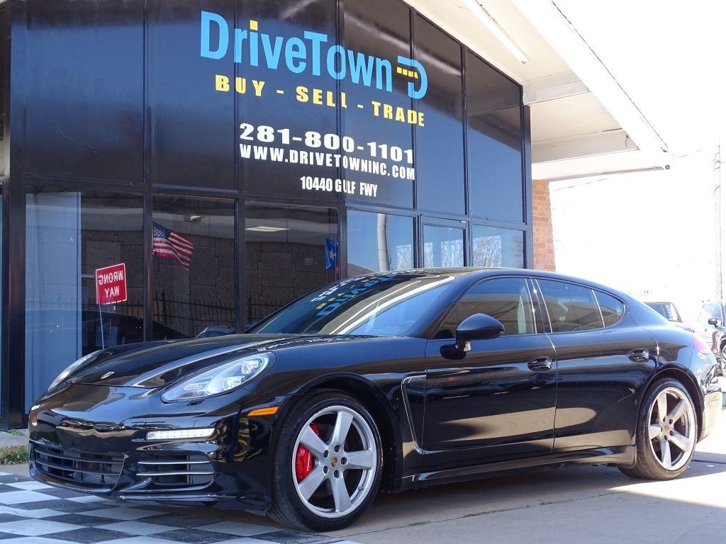 2015 Porsche Panamera S
