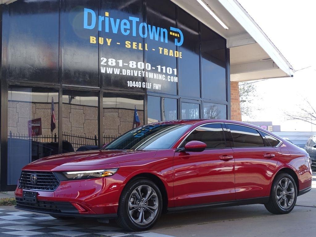 2023 Honda Accord EX