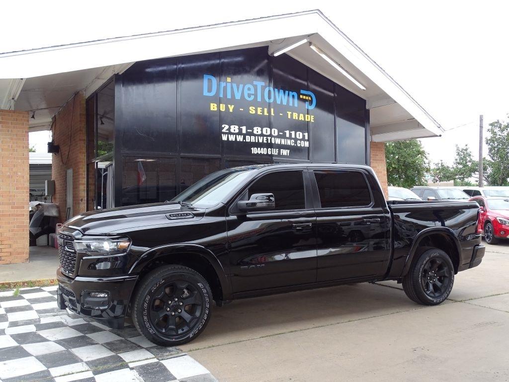 2025 RAM 1500 Big Horn Crew Cab SWB 4WD