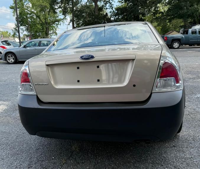 Ford Fusion S 2008