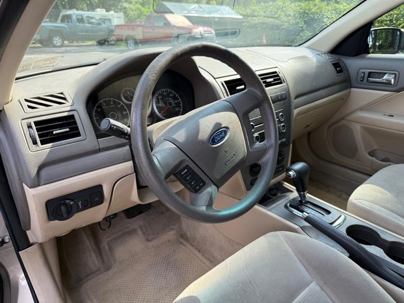 Ford Fusion S 2008