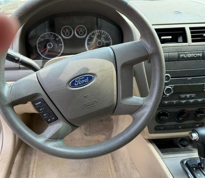 Ford Fusion S 2008