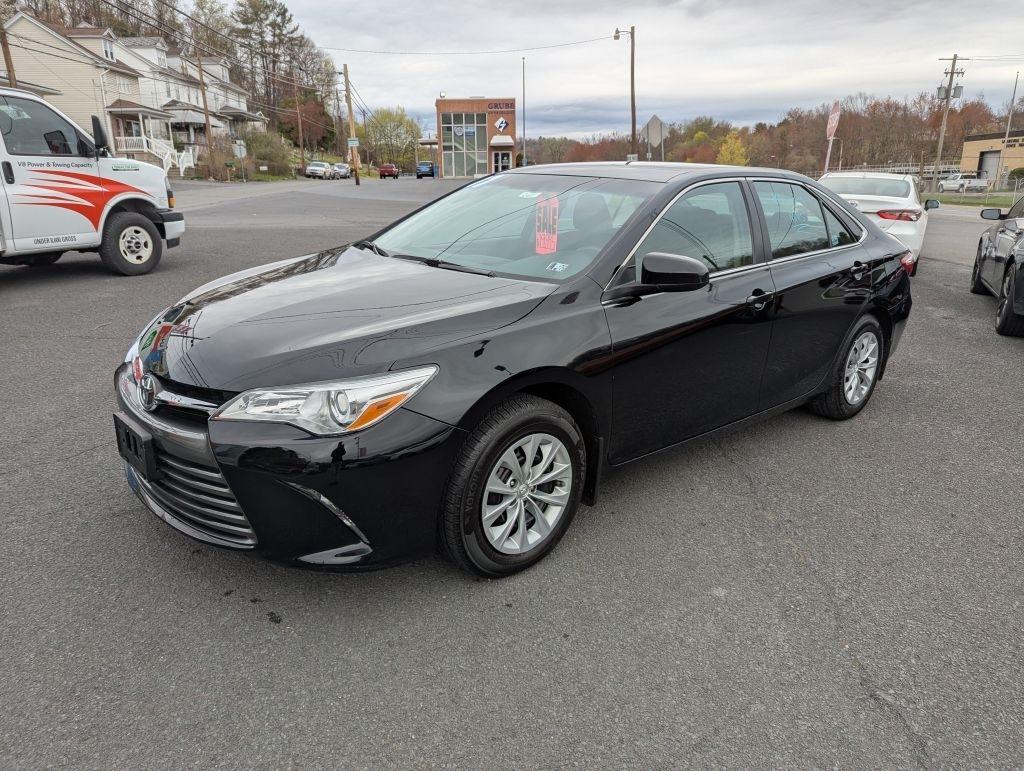 Toyota Camry 2017 Le