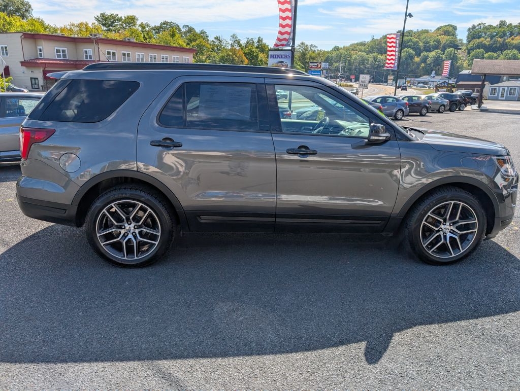 Ford Explorer Sport 4WD 2019 Ford Explorer Sport 4WD 2019