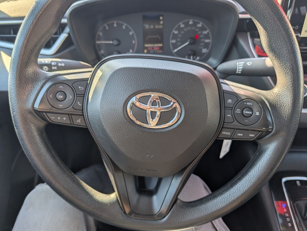 Toyota Corolla LE 2023