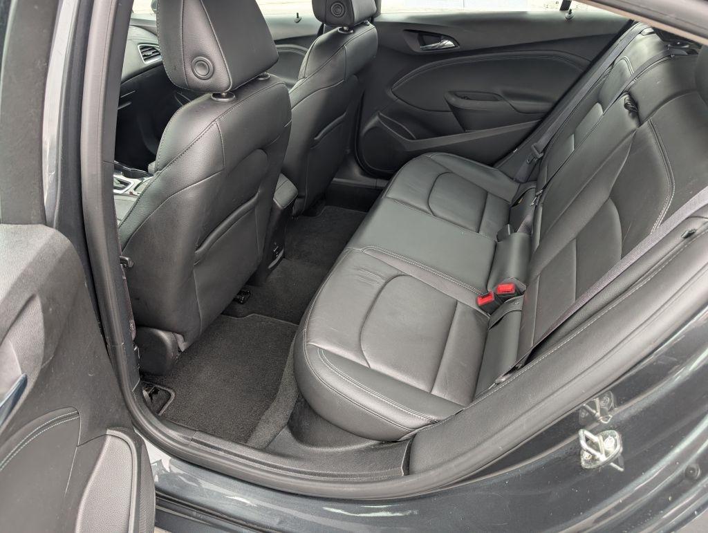 Chevrolet Cruze Premier Hatchback 2017