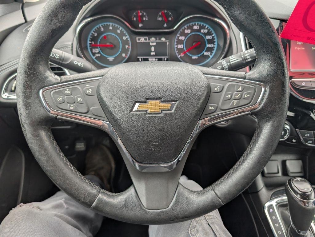 Chevrolet Cruze Premier Hatchback 2017