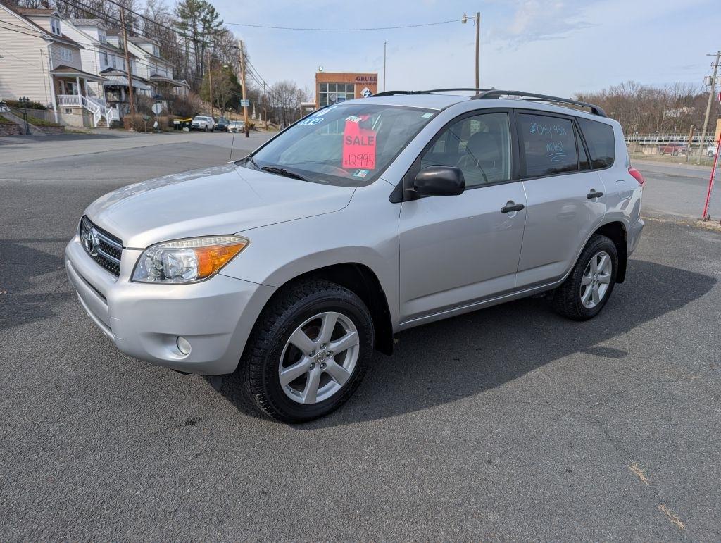 Toyota RAV4 Base I4 4WD 2006