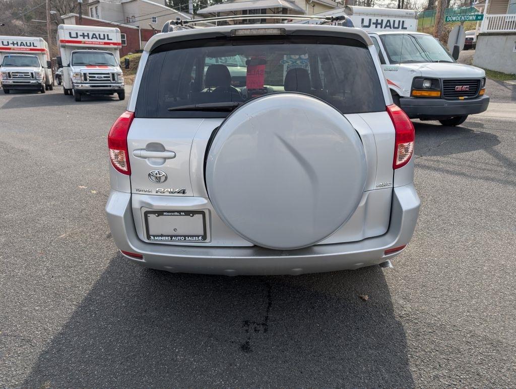 Toyota RAV4 Base I4 4WD 2006