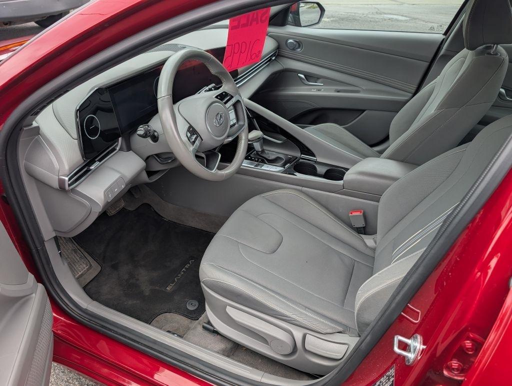 Hyundai Elantra SEL 2023