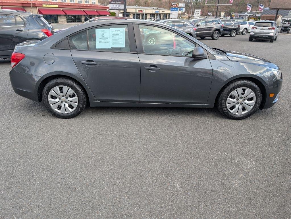 Chevrolet Cruze LS Manual 2013