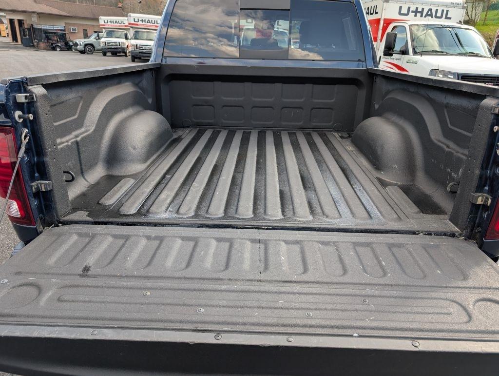 RAM 1500 Classic Tradesman Crew Cab SWB 4WD 2019
