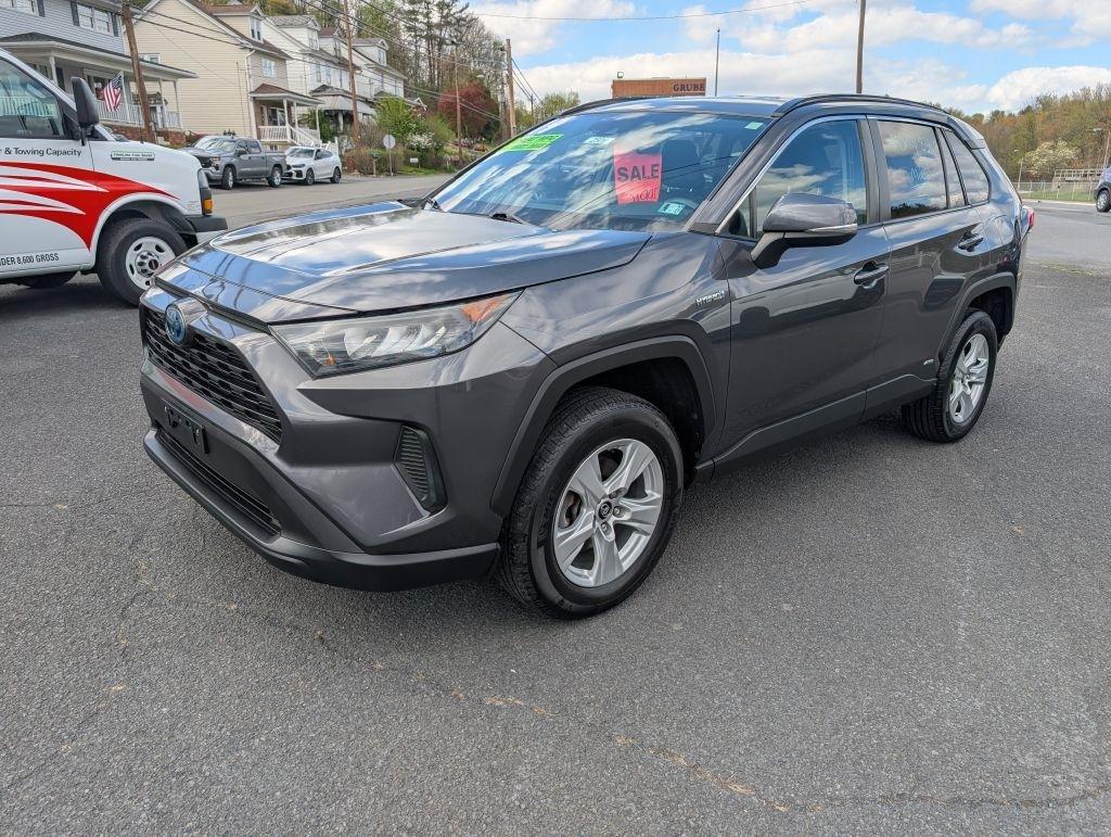 Toyota RAV4 Hybrid LE 2019