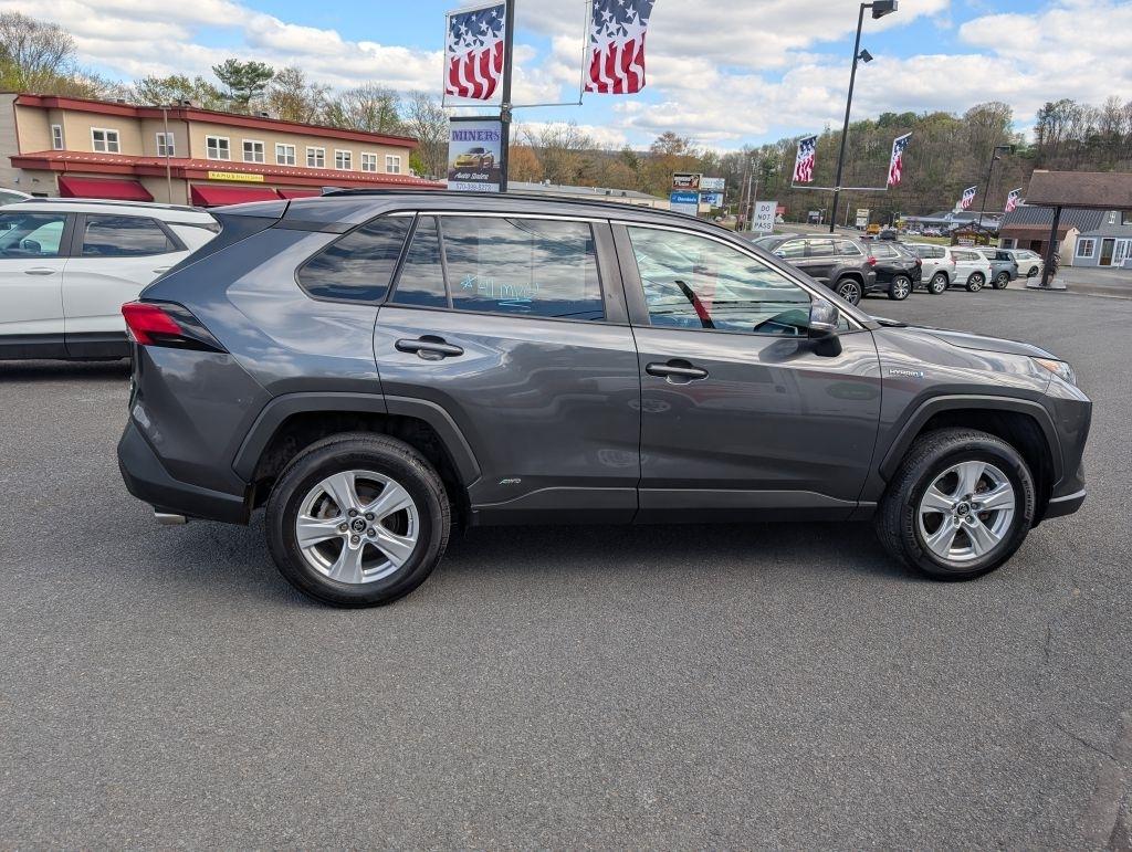 Toyota RAV4 Hybrid LE 2019