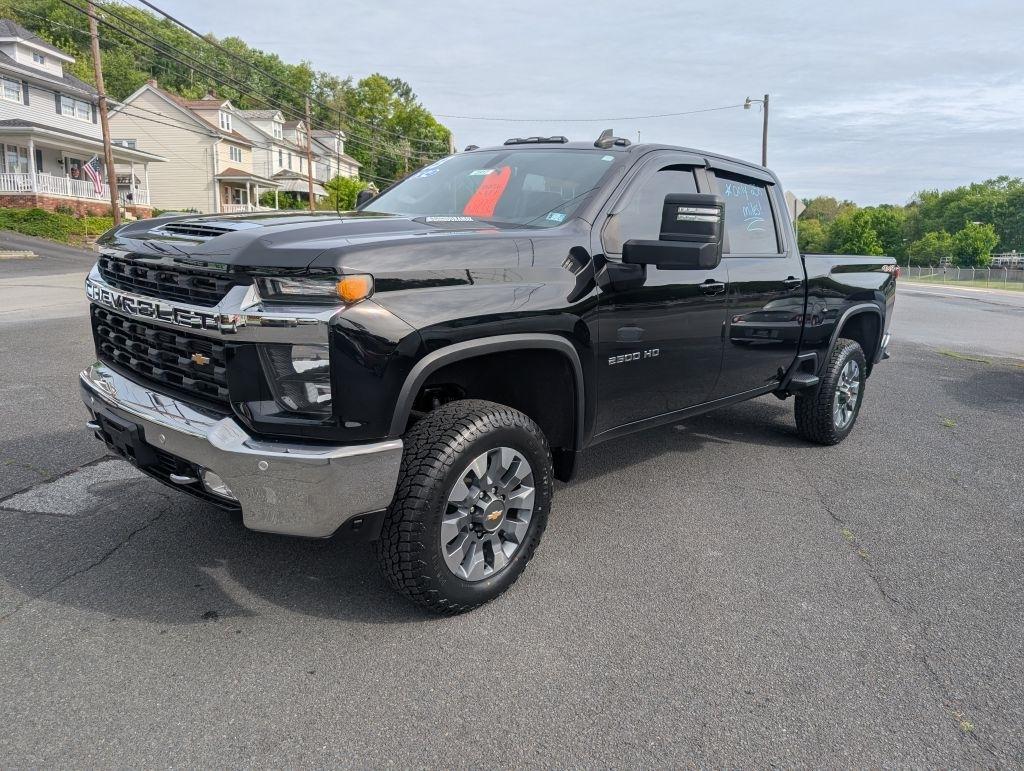 Chevrolet Silverado 2500HD LT Crew Cab Long Box 4WD 2023