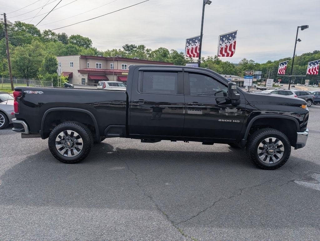Chevrolet Silverado 2500HD LT Crew Cab Long Box 4WD 2023