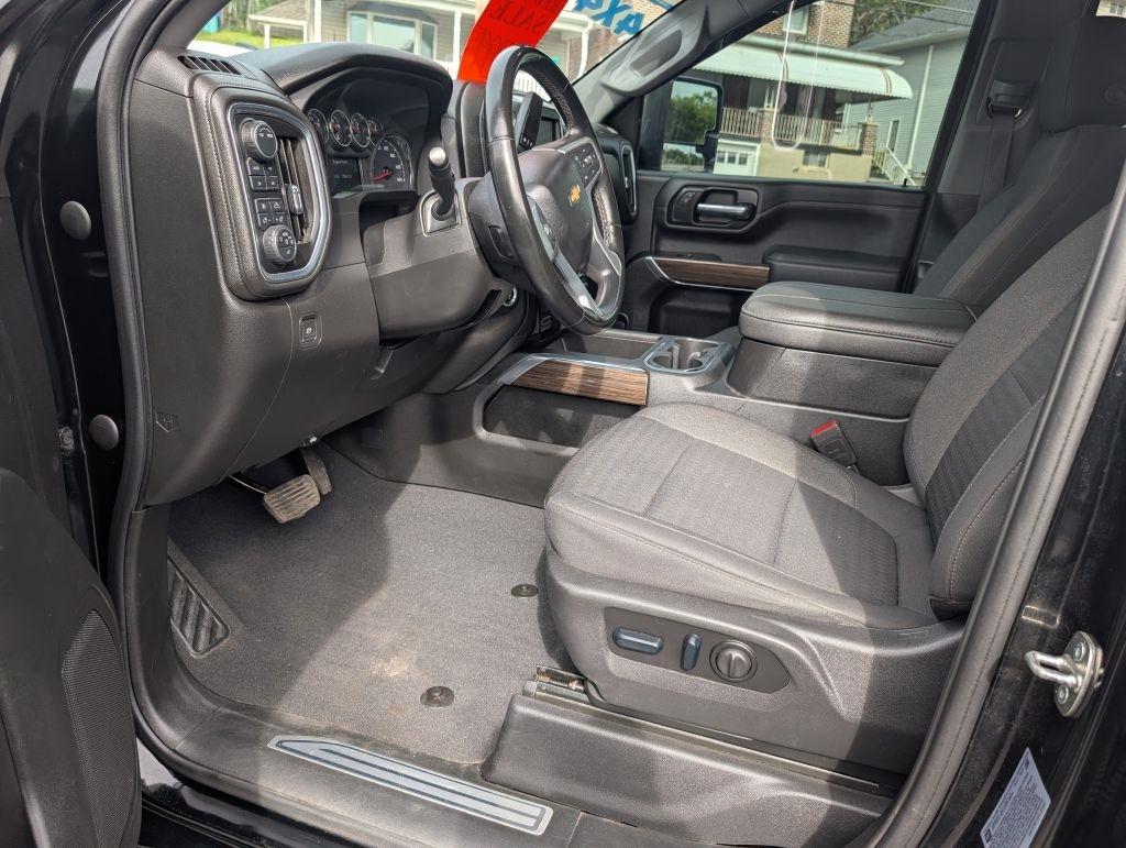 Chevrolet Silverado 2500HD LT Crew Cab Long Box 4WD 2023