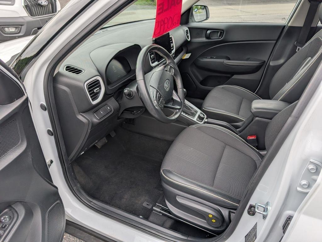 Hyundai Venue SEL 2025