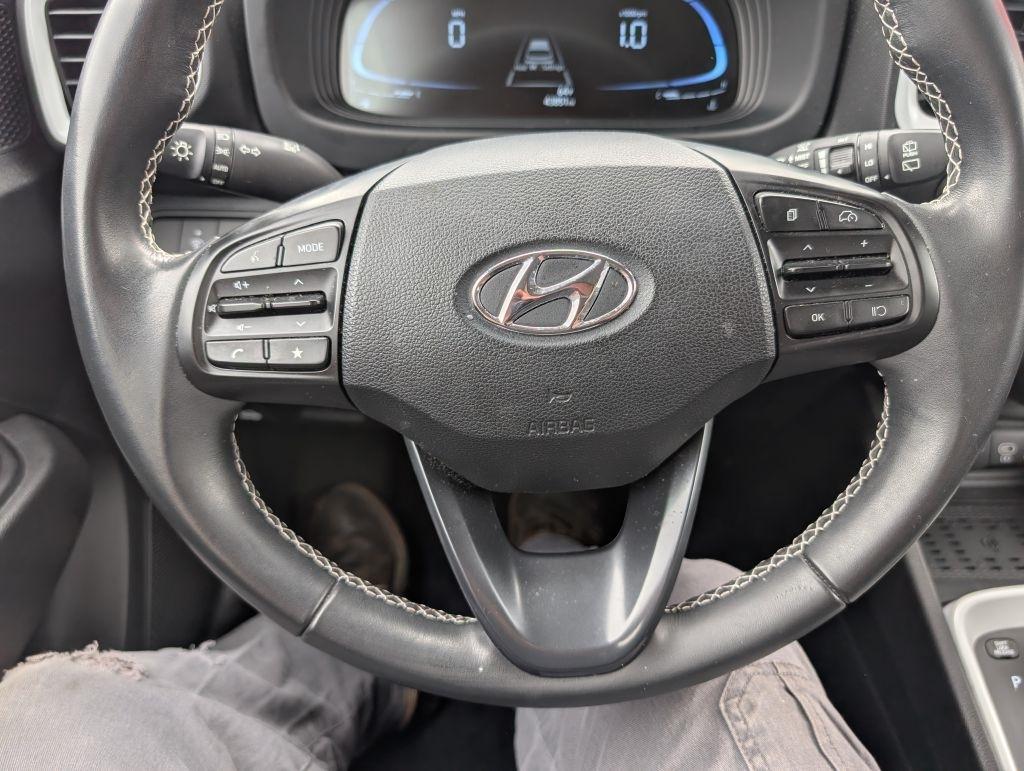 Hyundai Venue SEL 2025
