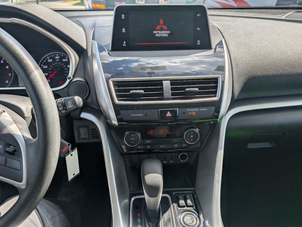 Mitsubishi Eclipse Cross LE AWD 2020