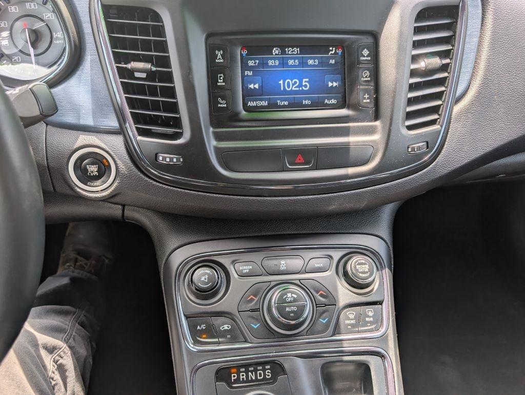 Chrysler 200 S 2015