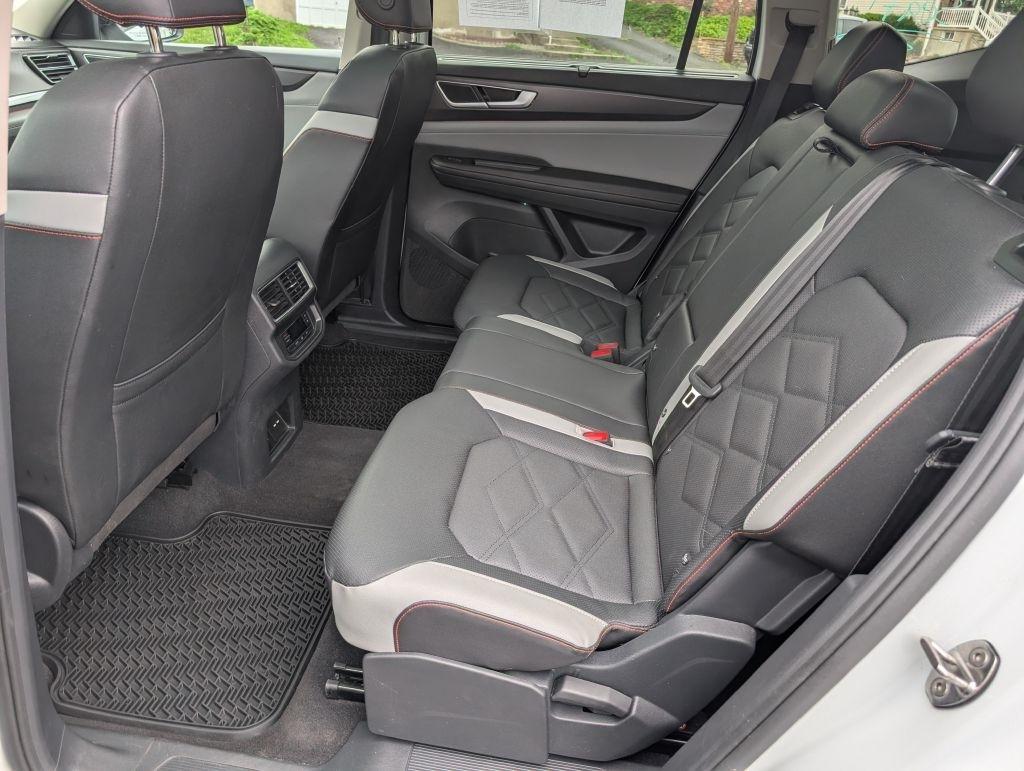 Volkswagen Atlas Peak Edition SEL 4MOTION 2026
