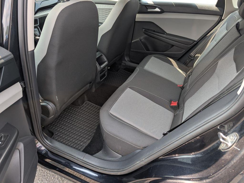 Volkswagen Taos S 2022