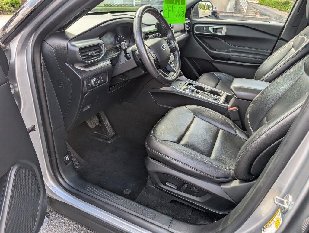 Ford Explorer XLT AWD 2020