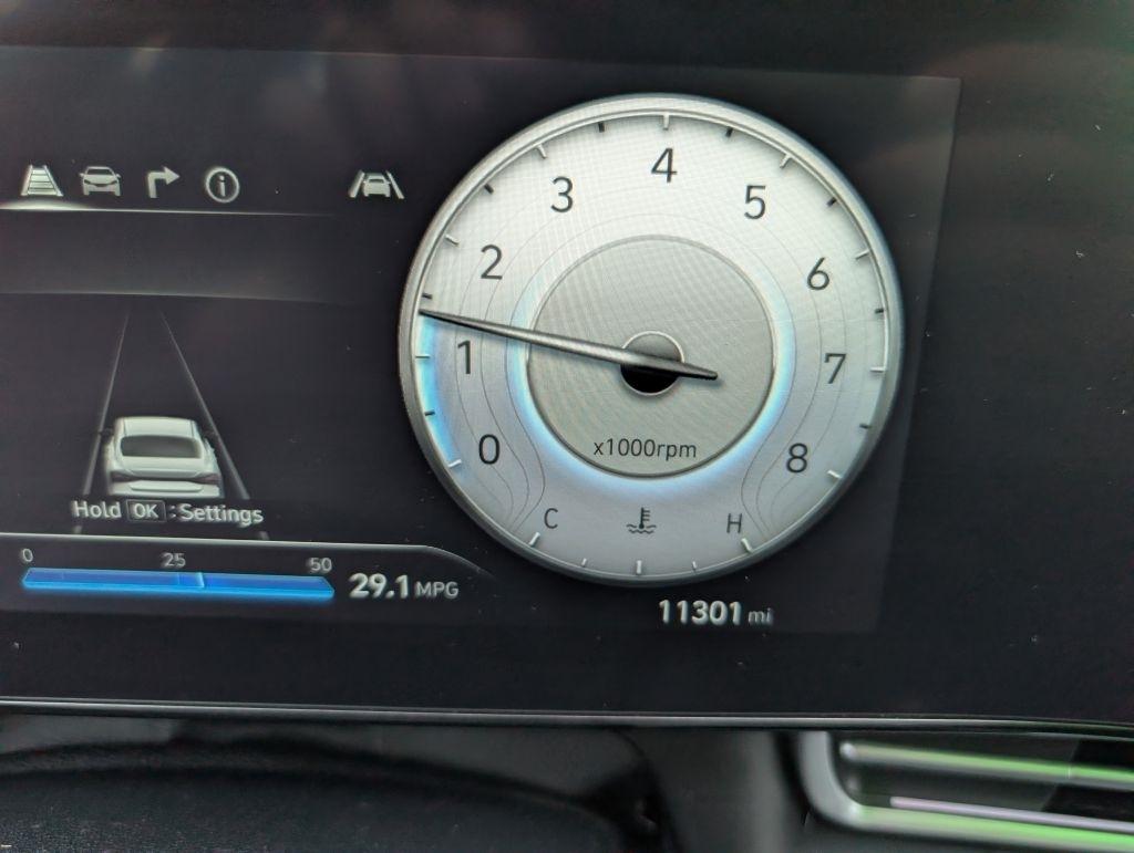 Hyundai Elantra SEL 2024