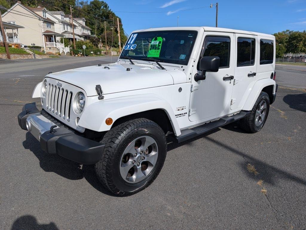 Jeep Wrangler Unlimited Sahara 4WD 2017