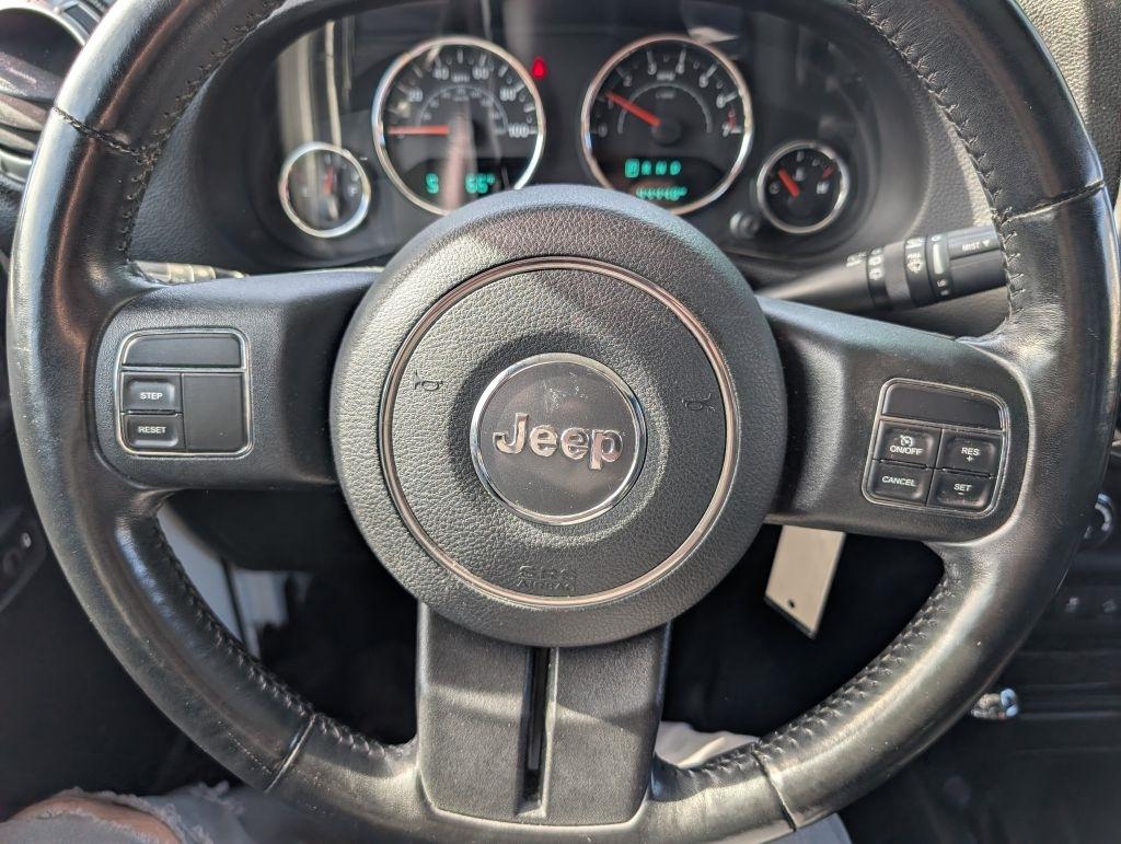 Jeep Wrangler Unlimited Sahara 4WD 2017