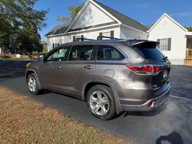 Toyota Highlander  2014