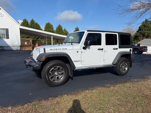 2014 Jeep Wrangler Unlimited Rubicon's photo