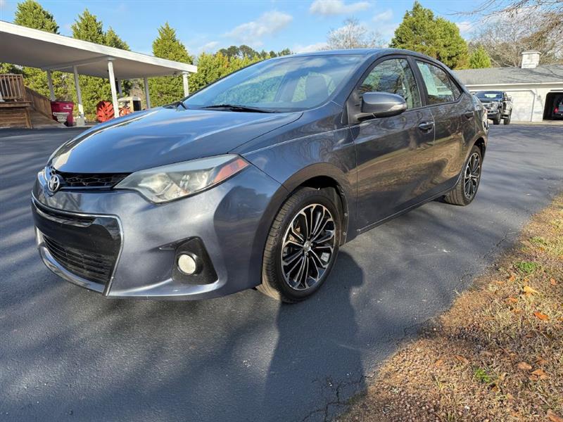 Toyota Corolla  2014