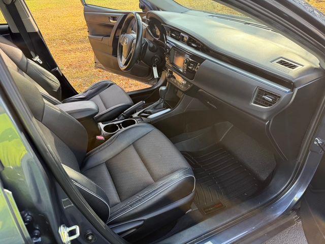 Toyota Corolla  2014